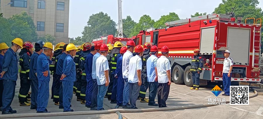 欧博ABG起劲配合消防联合演练，，，，，，，共筑清静生产防地